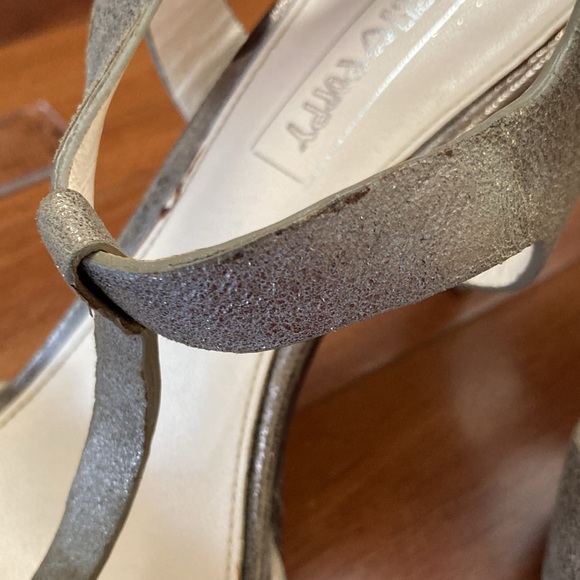 Coach Poppy 3.5 inch heels Sandal Gold - Picture 9 of 12